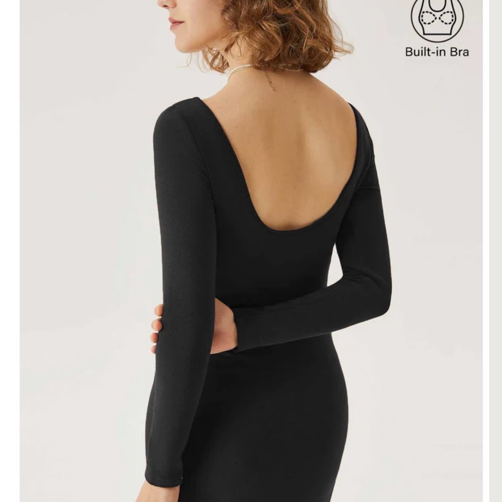 Chic Black Backless Long Sleeve Dress